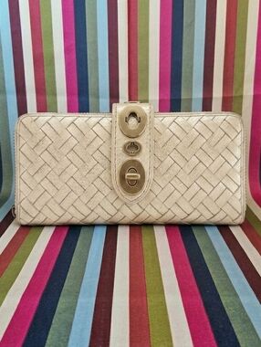 Coach Lili 65th Anniversary Legacy Woven Champagne Turnlock Wallet VERY RARE